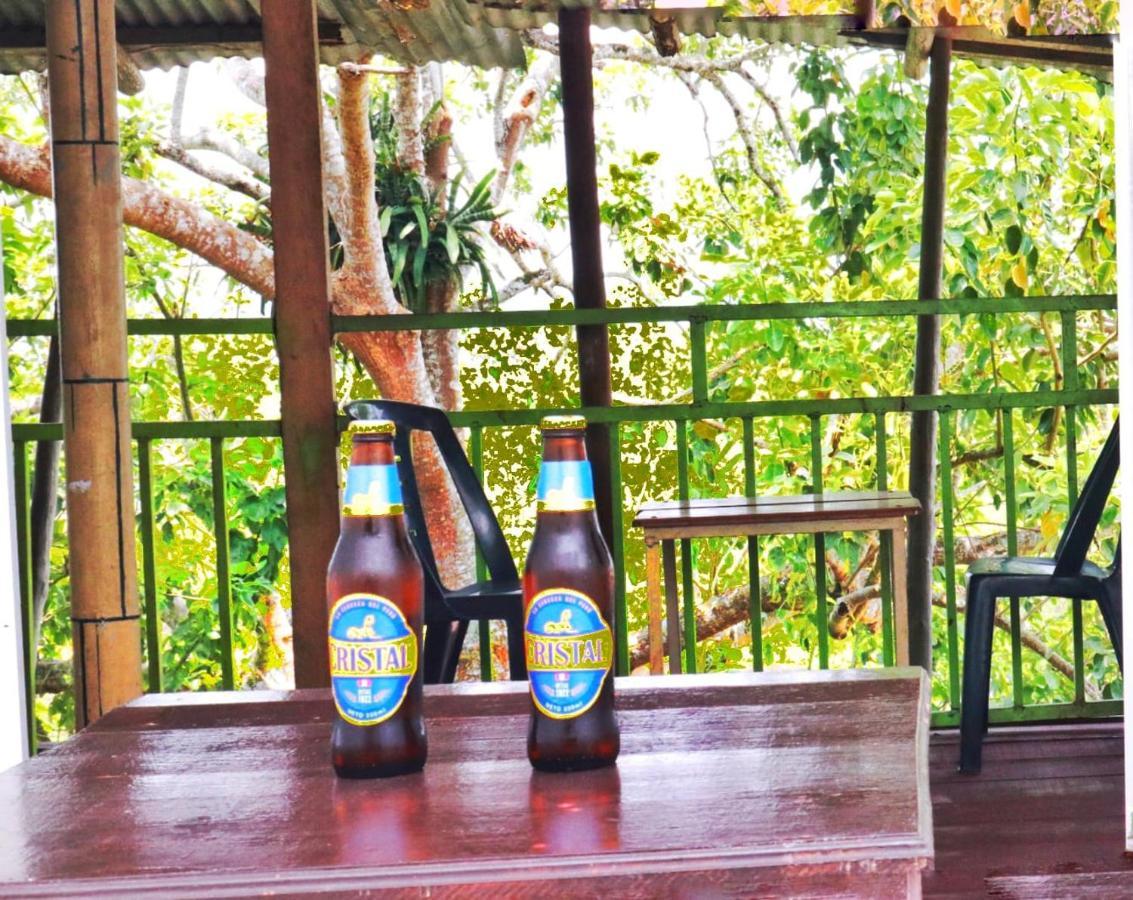Amazon Breeze Hotel Iquitos Bagian luar foto