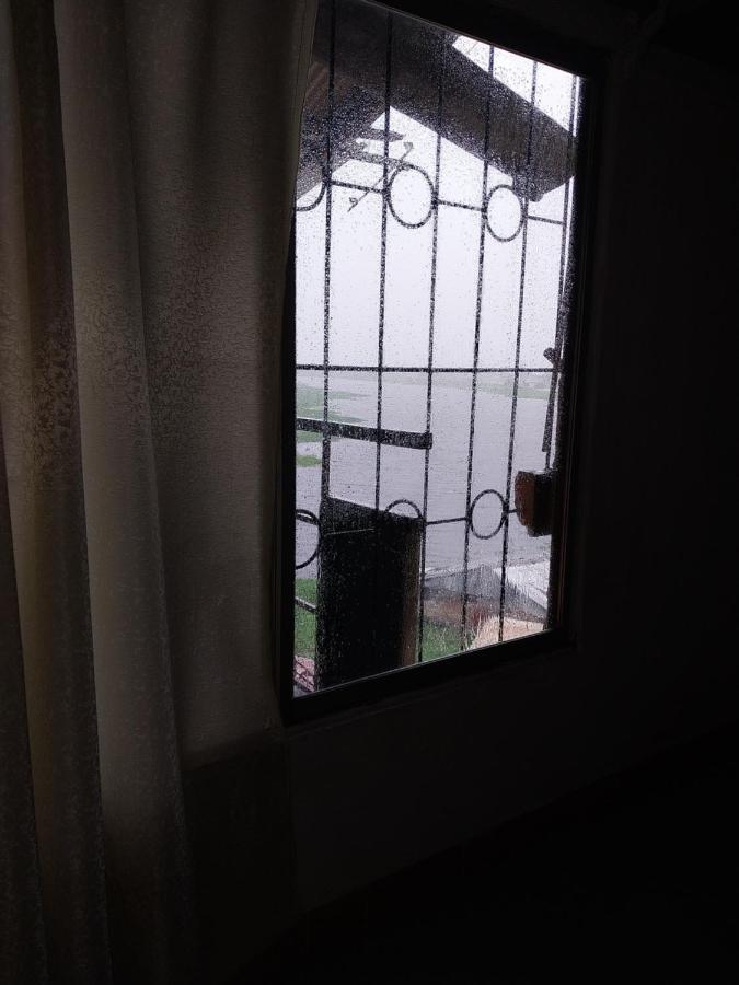 Amazon Breeze Hotel Iquitos Bagian luar foto